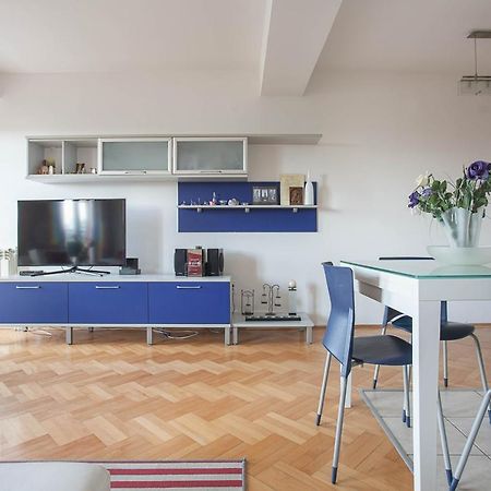 Red Apartment スコピエ エクステリア 写真